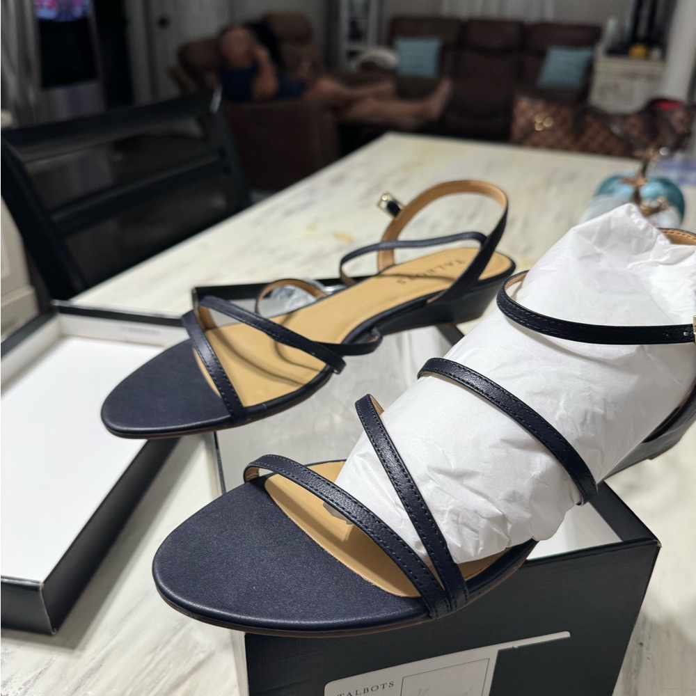 Talbots Women's Elegant Black Strappy Sandals